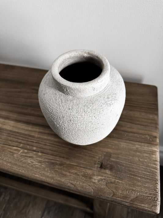 Peaky Vase in Concrete - S