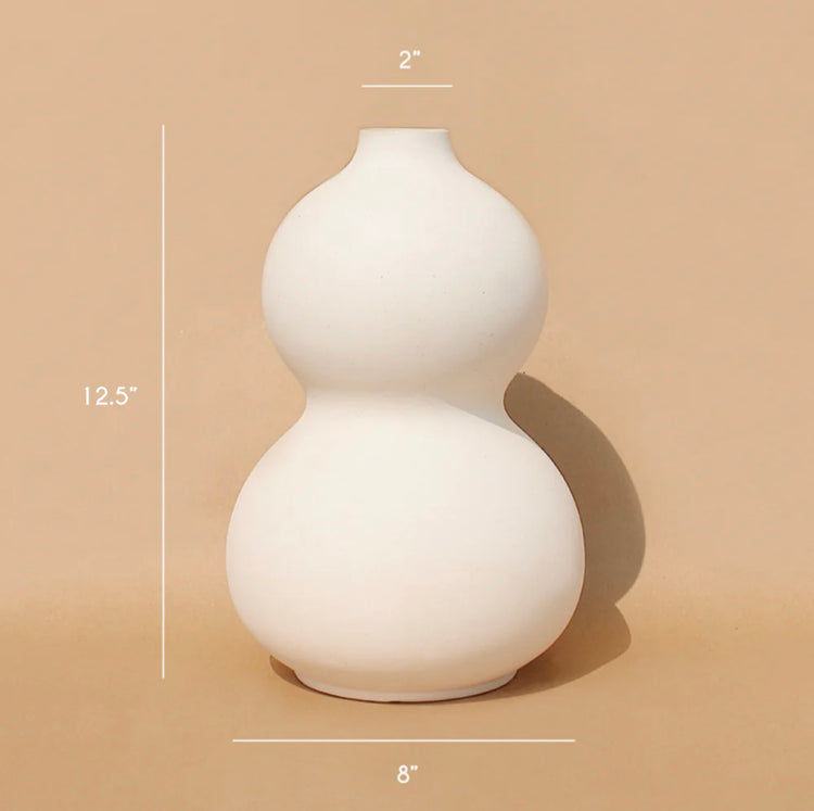 Big Olio Vase in Off-White